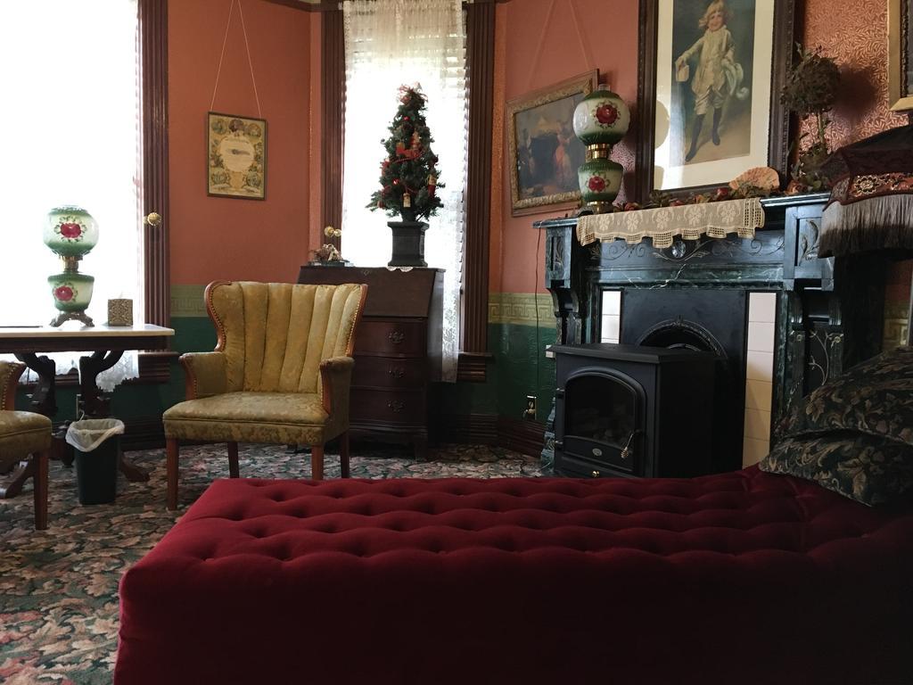 Geiger Victorian Bed And Breakfast Такома Экстерьер фото