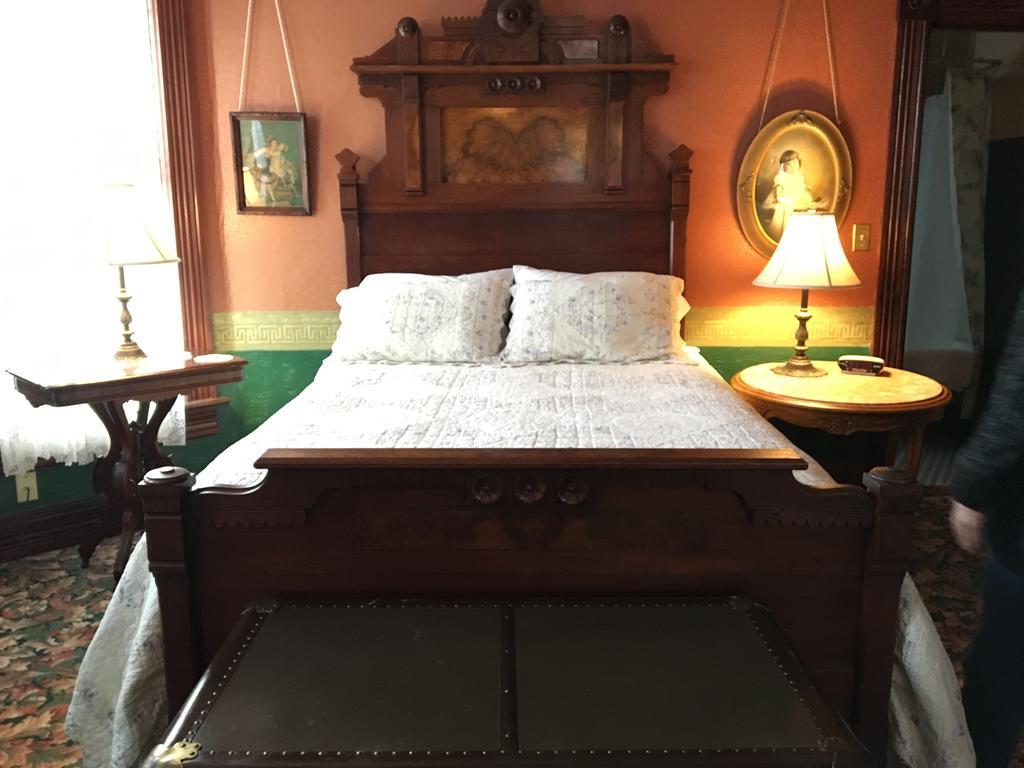Geiger Victorian Bed And Breakfast Такома Экстерьер фото