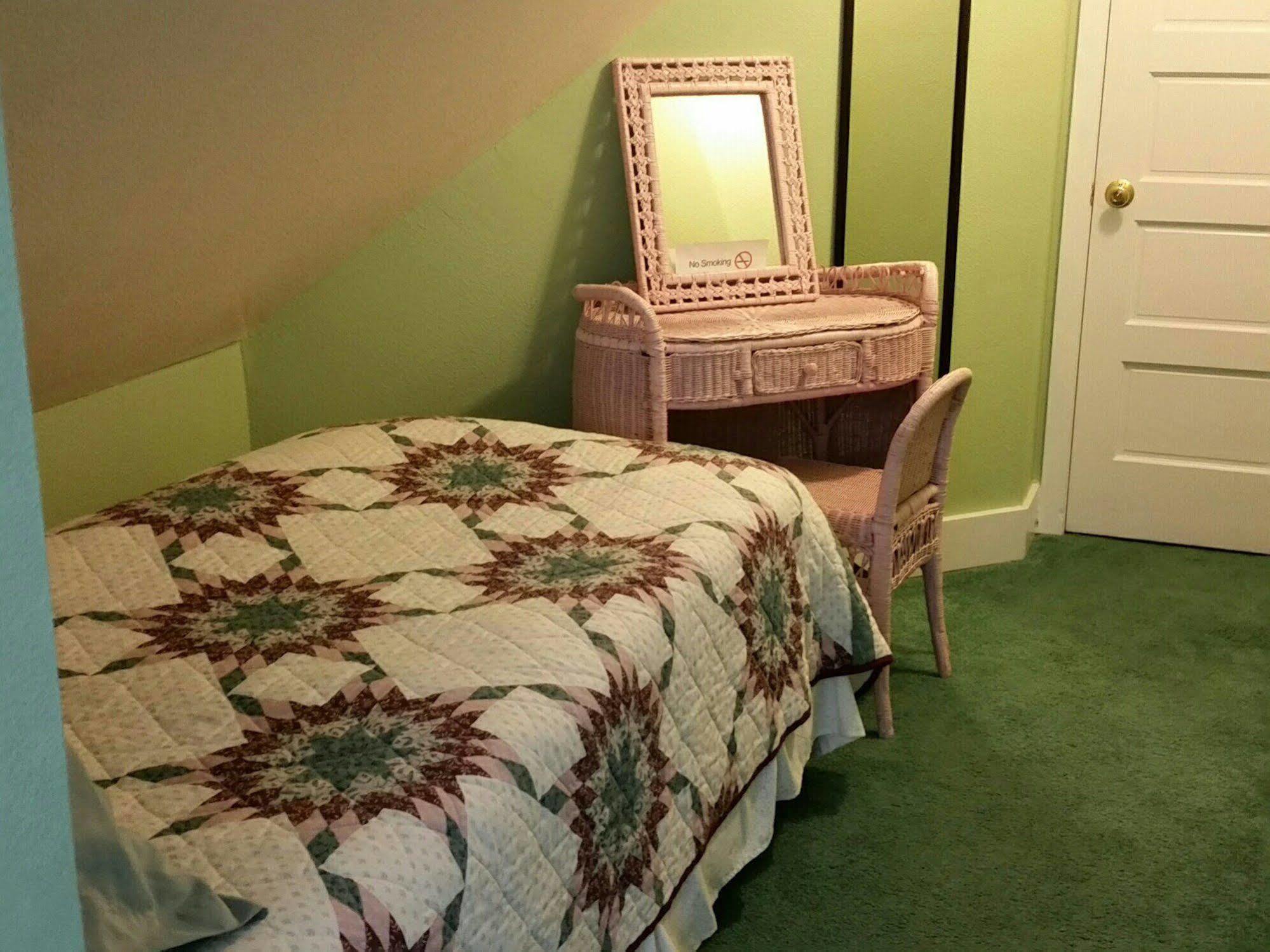 Geiger Victorian Bed And Breakfast Такома Экстерьер фото