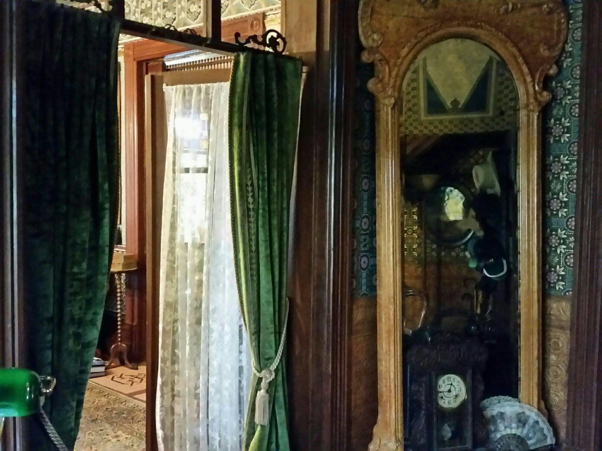 Geiger Victorian Bed And Breakfast Такома Экстерьер фото